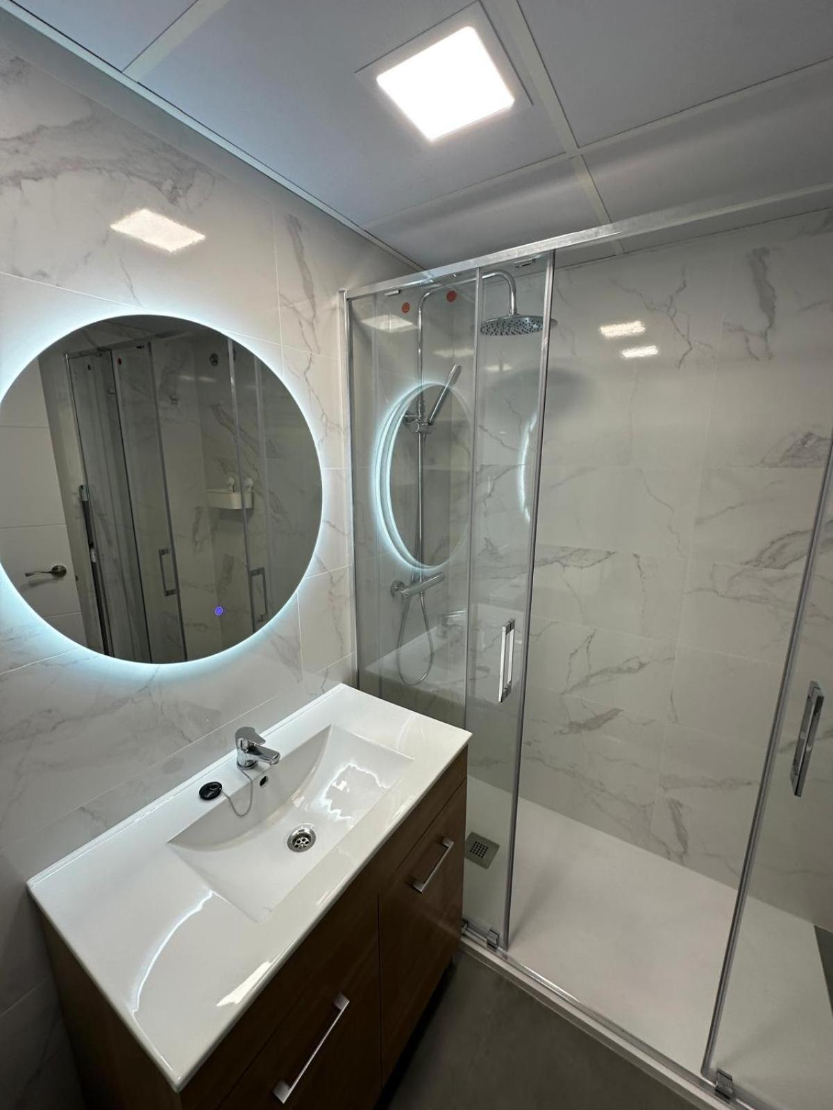 Apartamento Encantador Piso Con Terraza Y Piscina Benalmádena Exterior foto